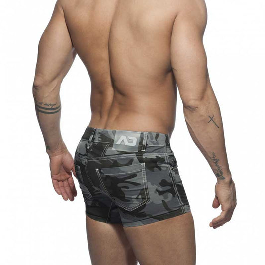 Gray camouflage patterned men’s shorts with a white logo patch on the waistband in size 32 charcoal color