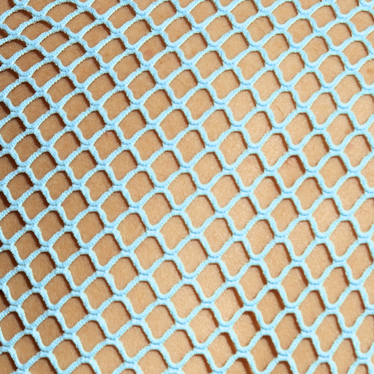 DÉBARDEUR EN FILET DE PLAGE