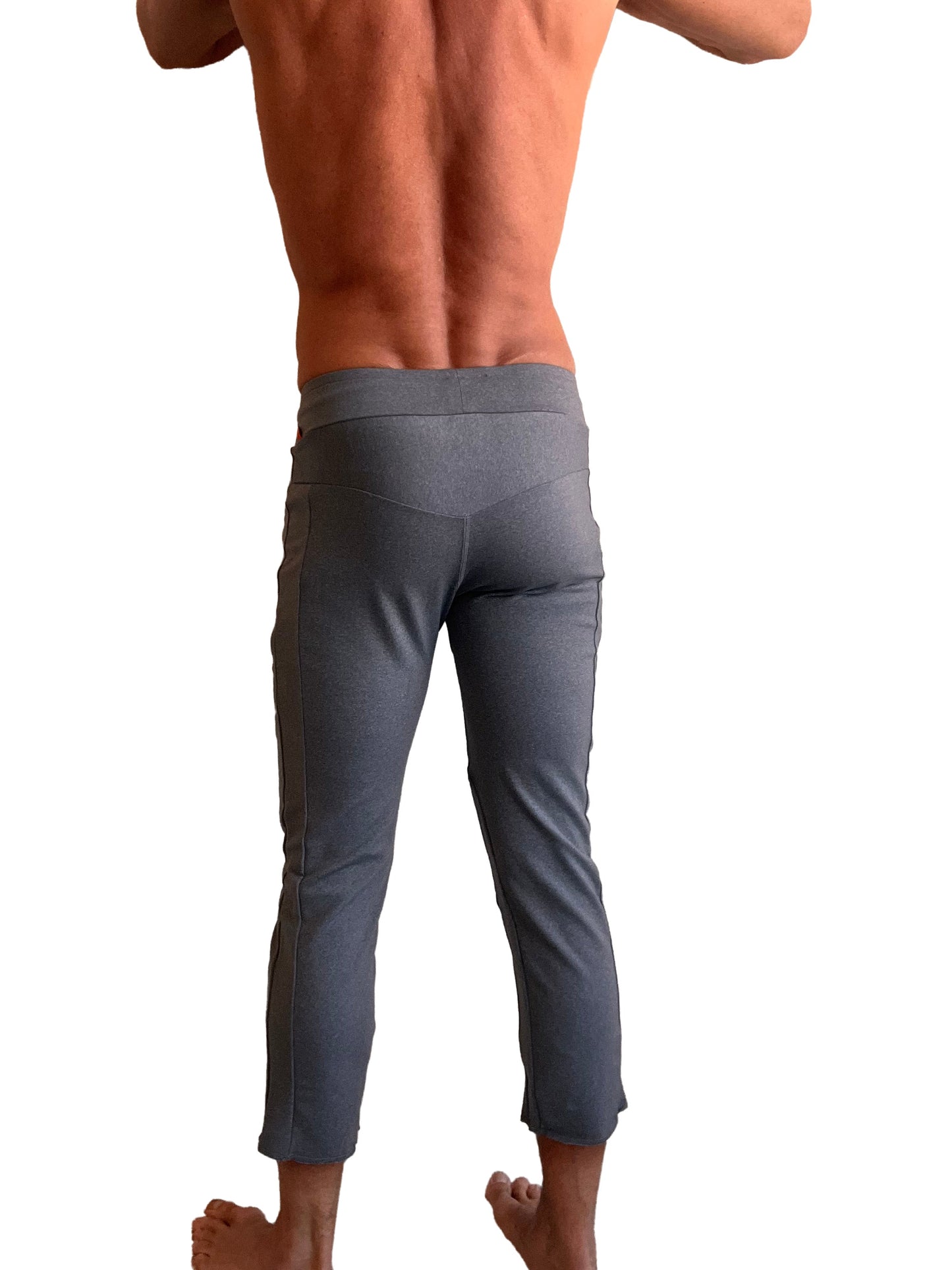 Performance premium mens dark grey heather capri yoga pants with high waistband and subtle side pockets