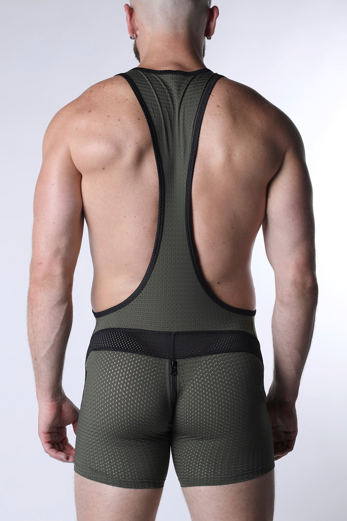 Starter mesh zipper singlet back side in olive green mesh with black trim and central zipper for athletic use