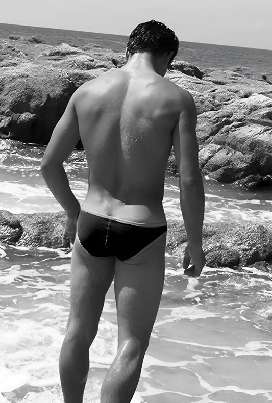 Black swim trunks with simple fitted design from icker sea contrast trim mini brief bikini swimwear pink blue cob-15-35