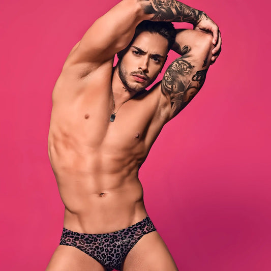 Leopard-print calvin klein men’s bikini briefs in soft fabric featuring the intymen ini025 design