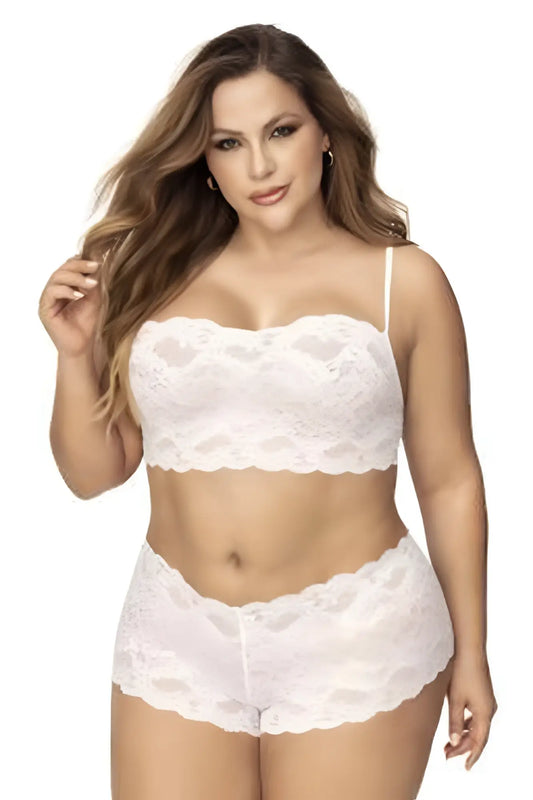 White lace bra and matching shorts set in Mapale 206X panty and top lace set in white color showing front view