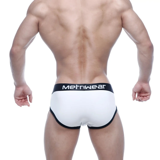 White mens briefs with black trim and metrwear logo on waistband metroMalewear punto hip brief white 5013-00
