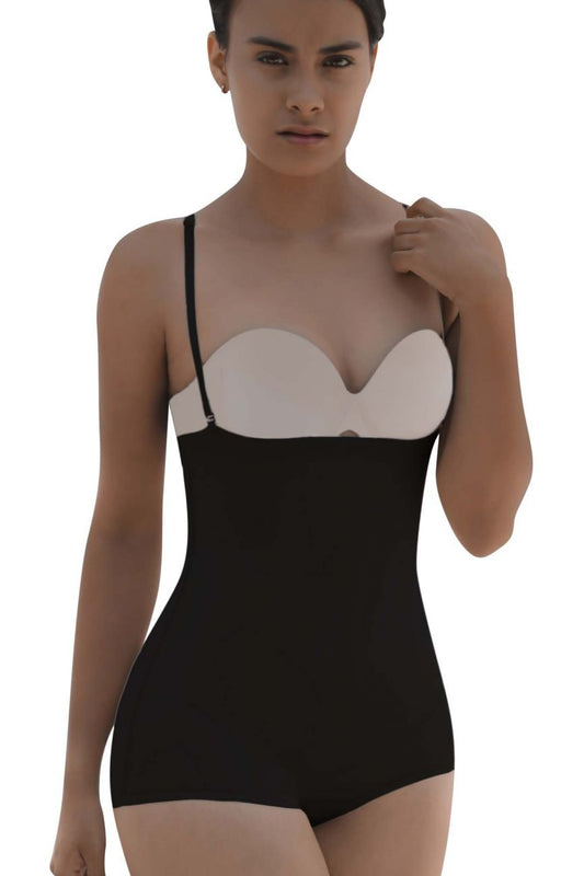 Vedette 5099 strapless black and white seamless bodycon bodysuit with a form-fitting body shaper and butt lifter design
