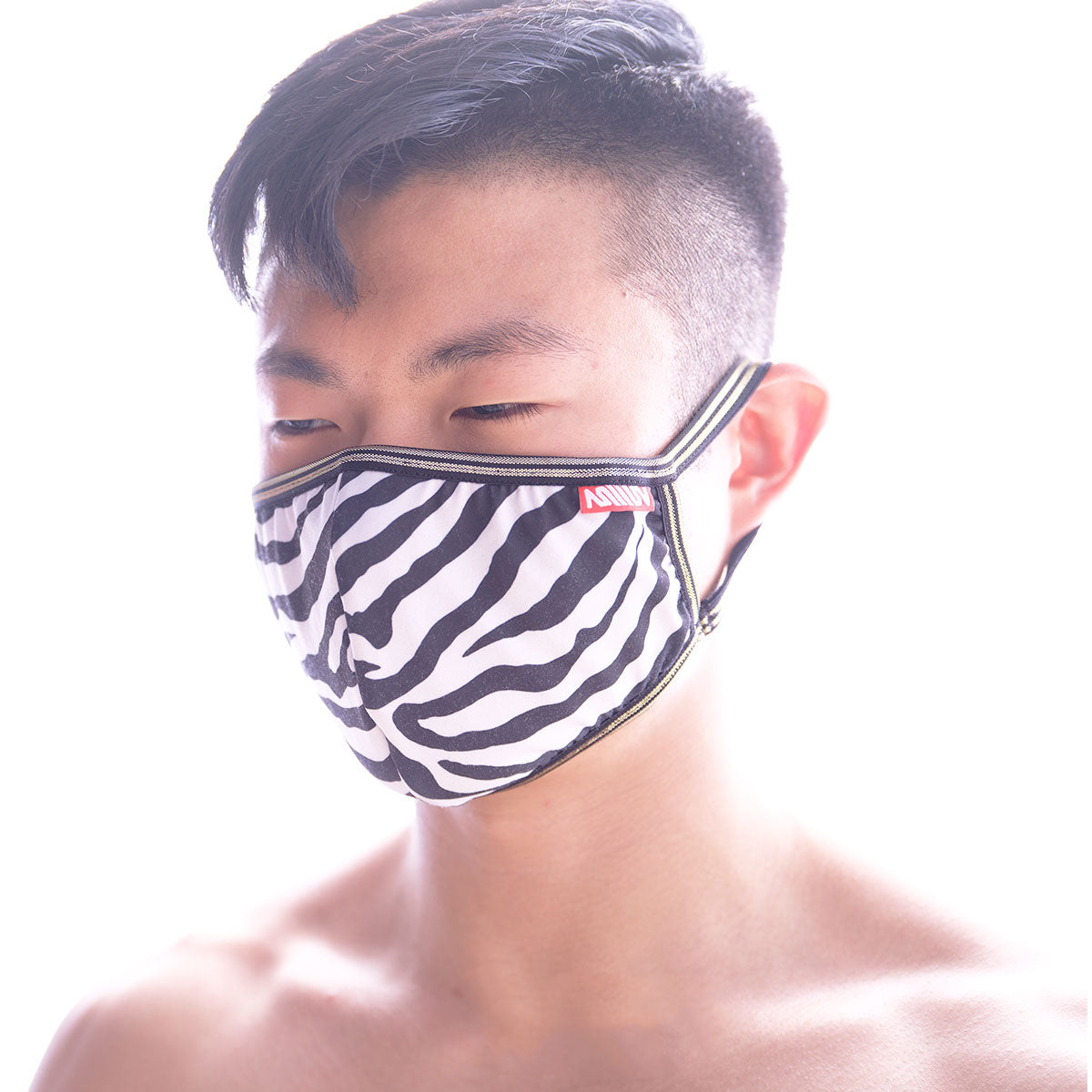 MetroMaleWear face mask zebra 0111-68 black and white zebra-striped with zipper closure for comfortable wear