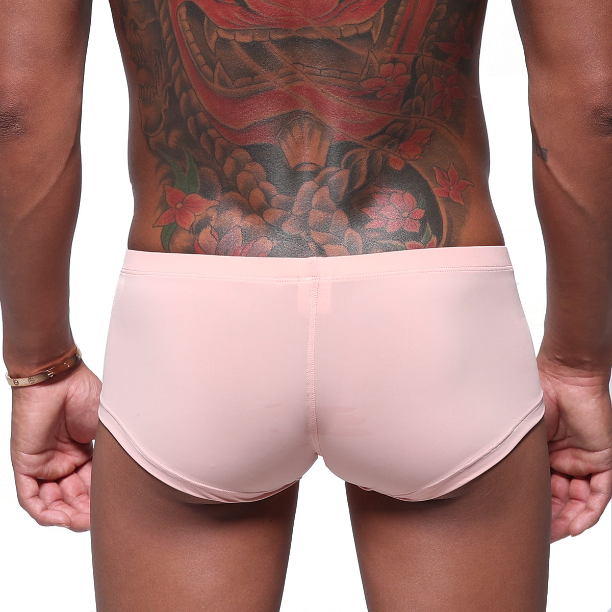 Pink athletic briefs with smooth form fitting fabric and minimalist design from metromalewear oscar boxer dusty pink