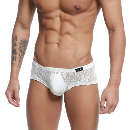 White lace men’s underwear with a solid ivory central panel and black brand tag metro malewear bordado trunk 2125-57