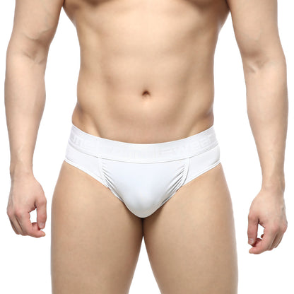 White metro malewear dolce brief 2506-00 with smooth form-fitting design and elastic waistband
