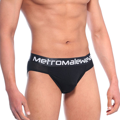 Black metromalewear bosillo briefs with a white logo waistband designed for comfort and style