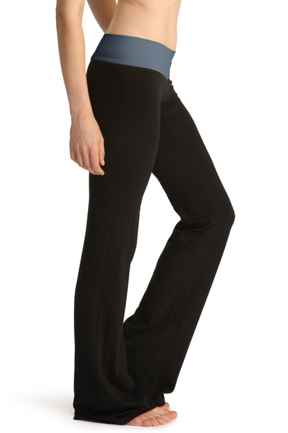 Black 4-rth women’s classic yoga pants featuring a contrasting blue elastic waistband for comfortable activewear
