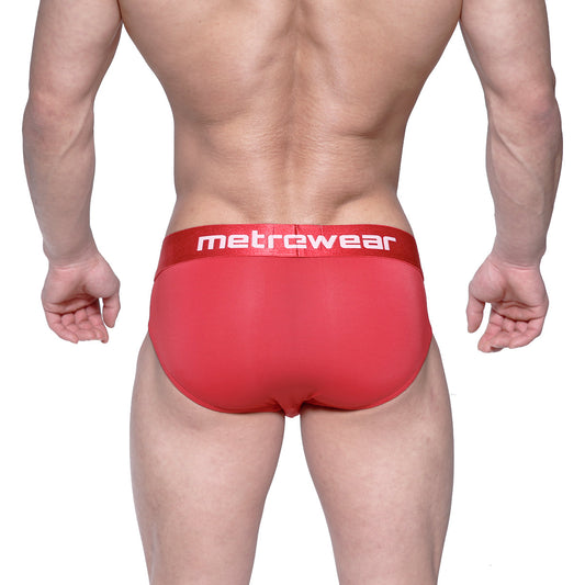 MetroMaleWear Vasco hip brief crimson red with matching red waistband featuring white lettering in breathable fabric