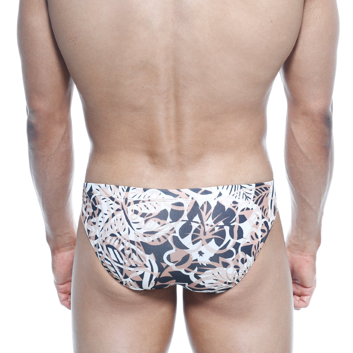 MetroMalewear vasco hip brief hoja 5103-76 men’s swim trunks with bold black white and beige tropical leaf pattern