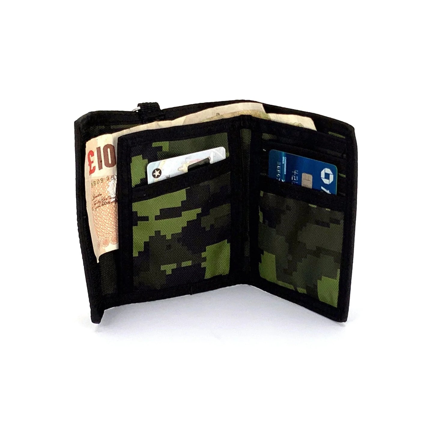 80’s veclro wallet black camouflage tri-fold with green brown pixel pattern multiple card slots and cash compartment