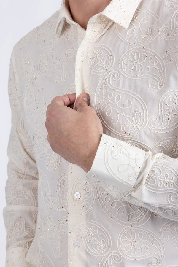 Barabas Herren-Langarmhemd mit gestickten Details