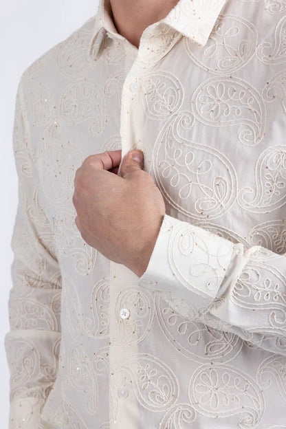 Barabas Herren-Langarmhemd mit gestickten Details