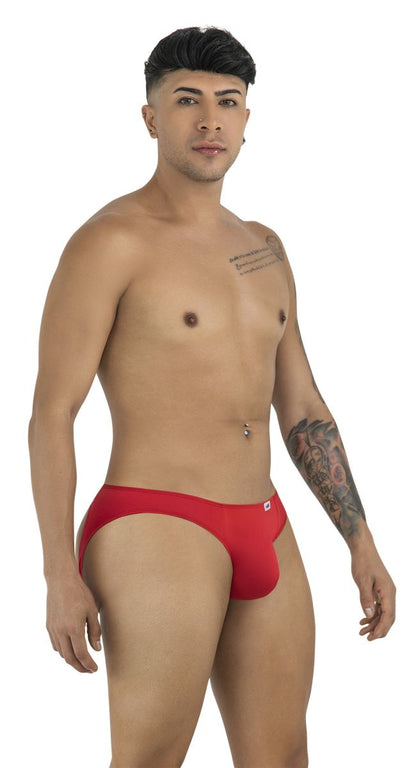 Red men’s briefs candyman 99929 with a small white logo on the left hip in comfortable fabric for daily wear