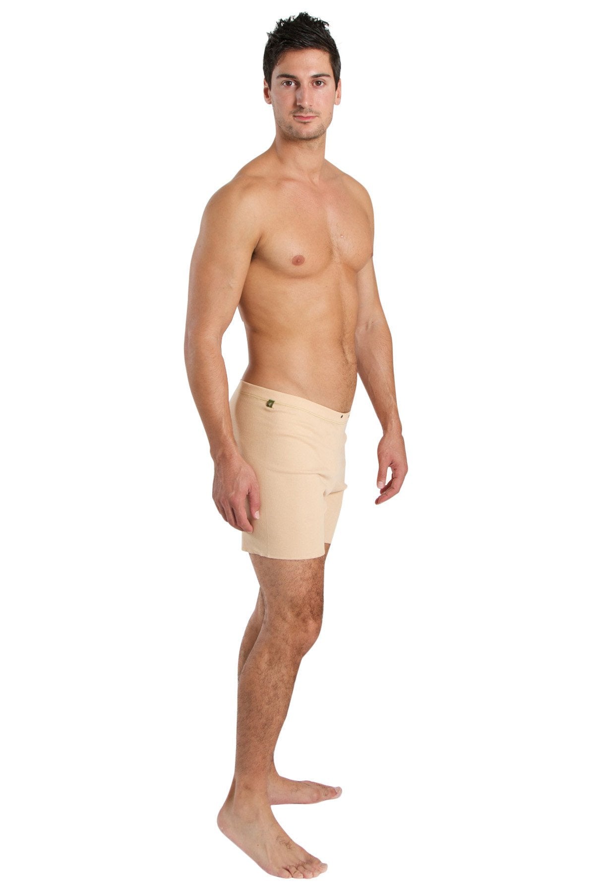 Fusion yoga short in sand beige with subtle side seam and button closure at the waistband made for athletic wear