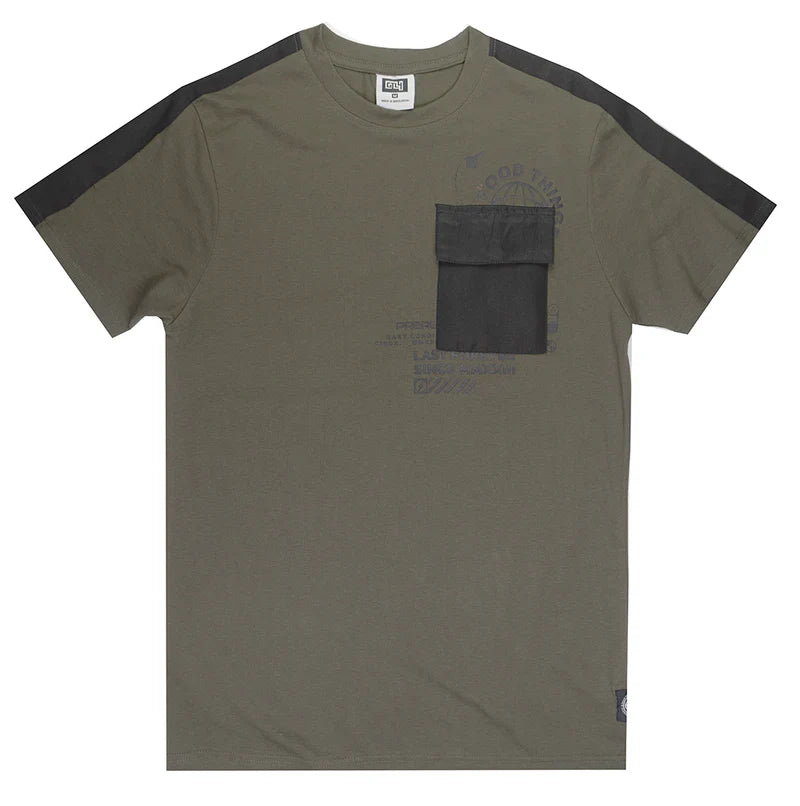 Gtl4 pocket t-shirt olive green short sleeve with black shoulder panels and matching black utility chest pocket