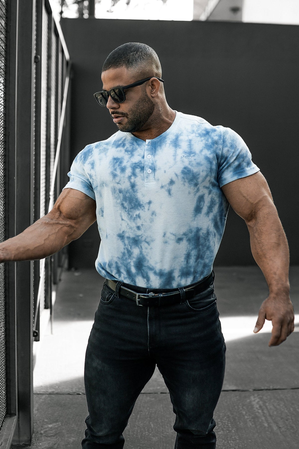 Jed North Men's Waffle Henley T-Shirt - Blue Tie Dye