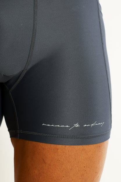 JJ Malibu Men's Lustrous Scrunch-Butt 4.5" Bike Shorts - Graphite