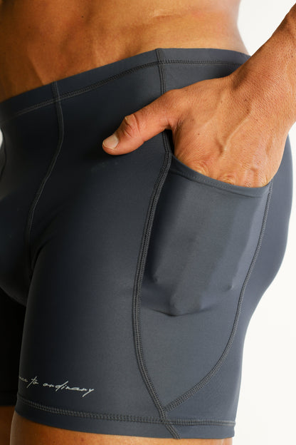 JJ Malibu Men's Lustrous Scrunch-Butt 4.5" Bike Shorts - Graphite