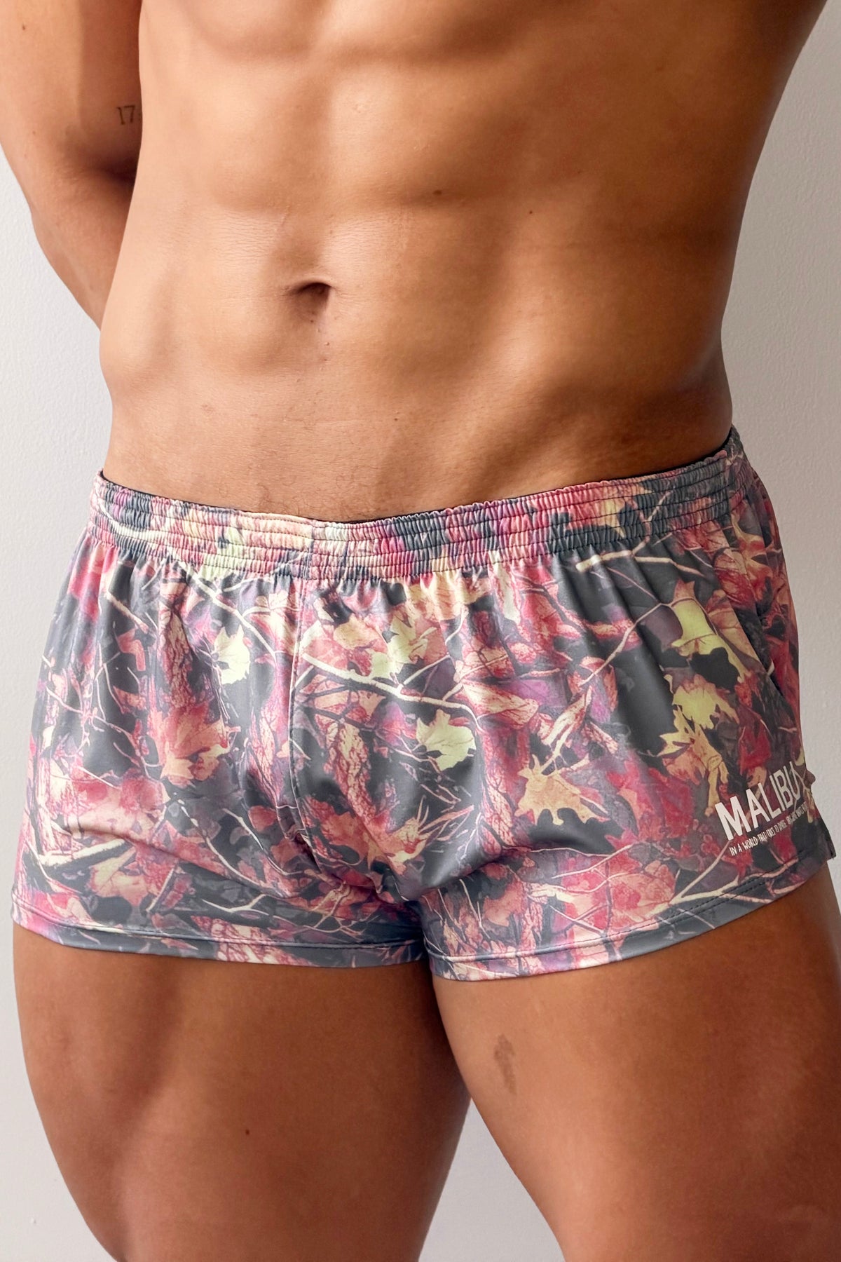 JJ Malibu Men's Stretch-It 2" Athletic Short Shorts - Autumn Camo