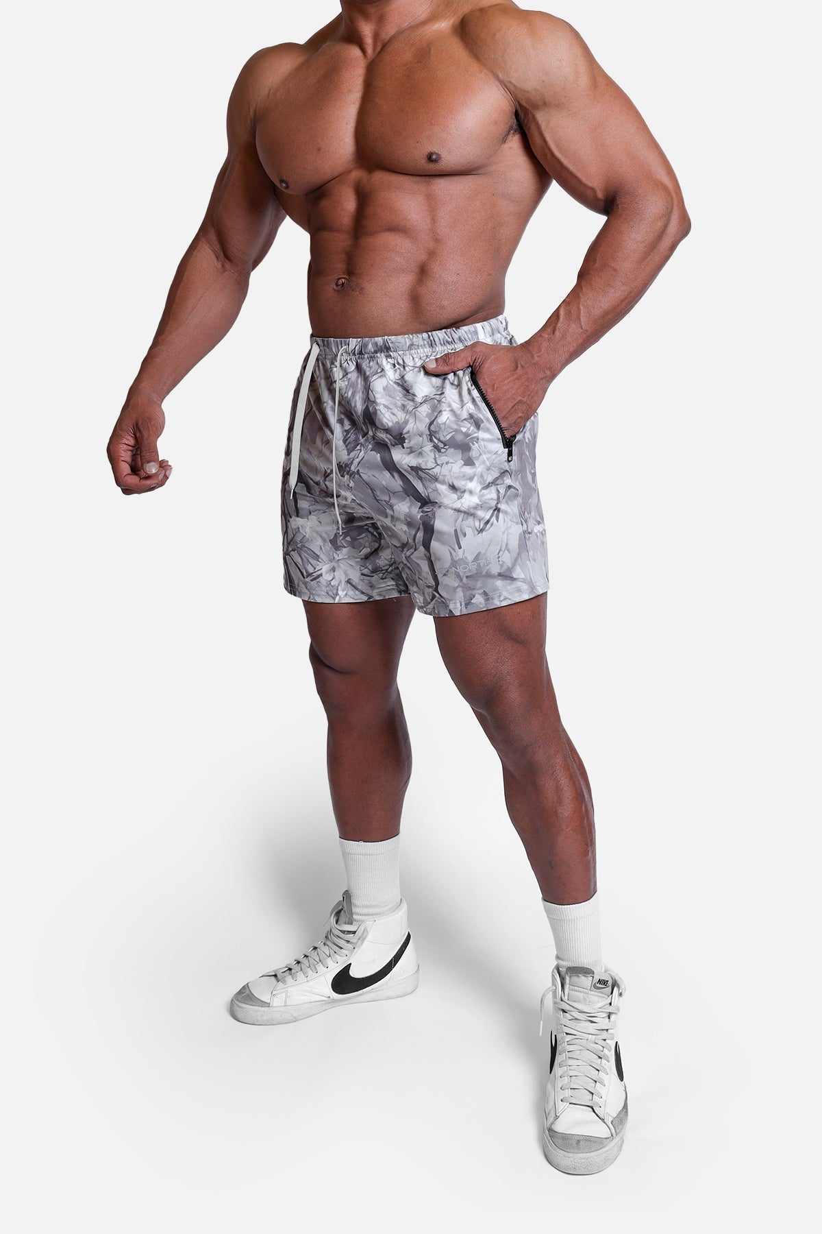 Jed North Men's Agile Bodybuilding 4'' Shorts w Zipper Pockets - Leaf Camo