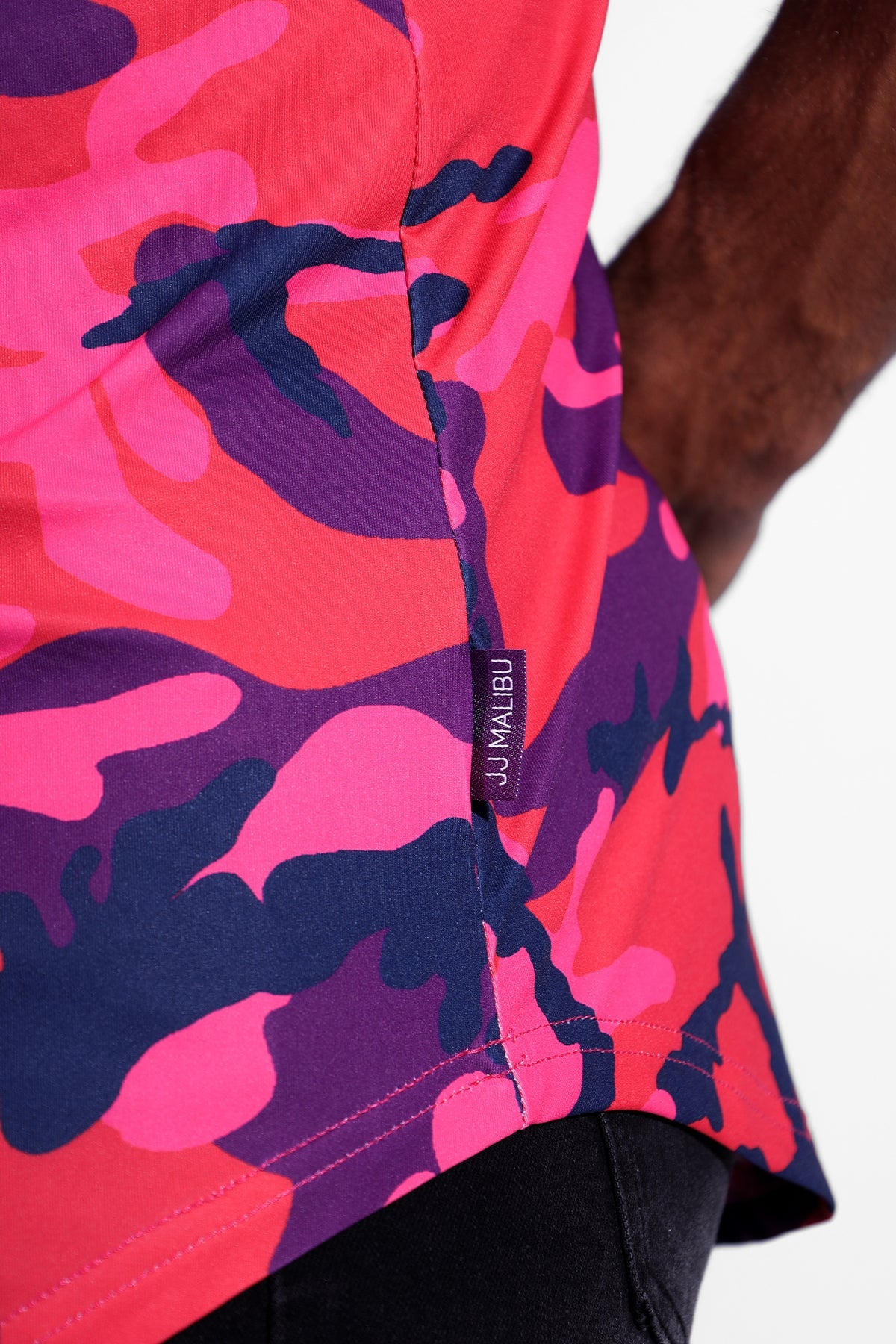 JJ Malibu Men's Feel-Me Scoop Bottom Tank - Purple Camo