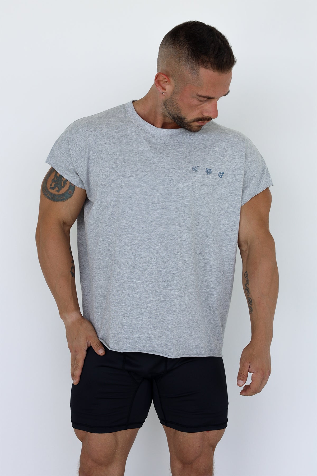 Jed North Men's Oversized Raw-Cut Cropped Tee - Heather Gray