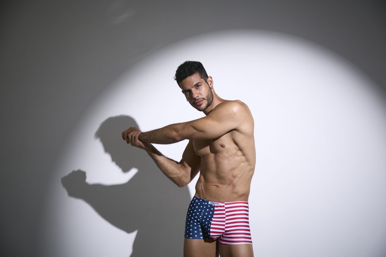Men’s justin simon xsj08 classic boxer briefs in red white and blue american flag design with stars and stripes
