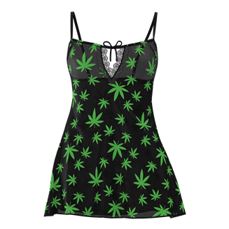 Magisches Seidenkleid und G-String-Set