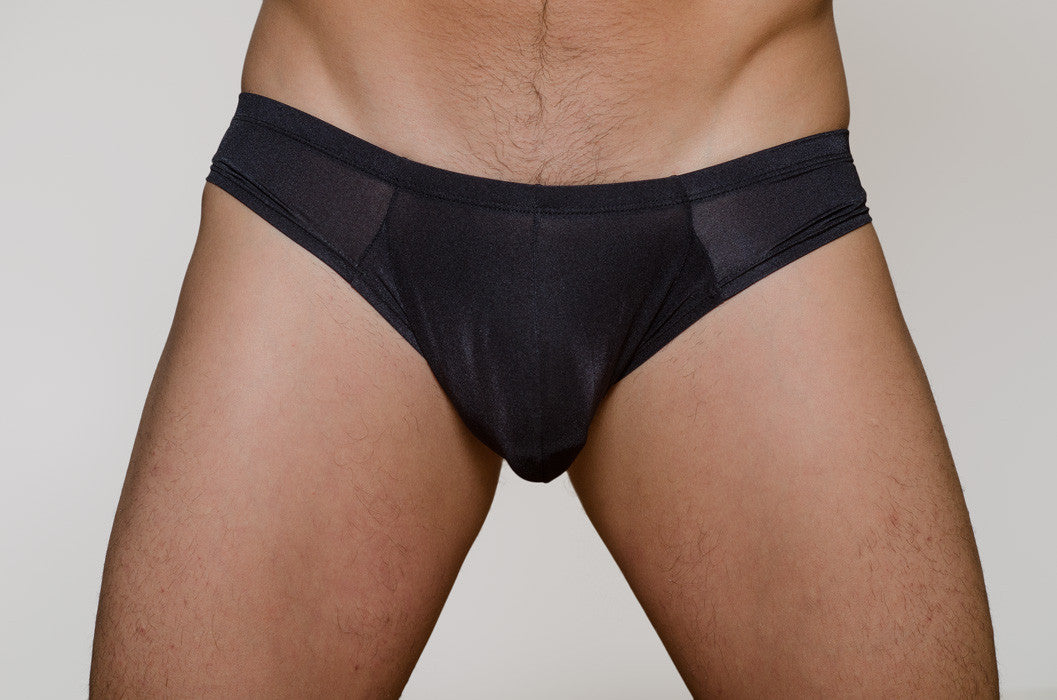 Black mesh metro bunz low-rise boxer briefs with smooth form-fitting design for comfortable wear