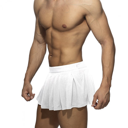 White pleated ring skirt made of lightweight fabric designed as a stylish tennis skirt for active wear