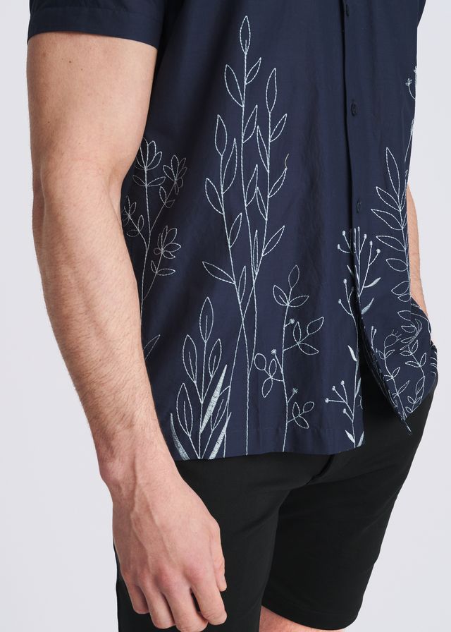 POSTMARC Embroidered Border S/S Shirt - Navy/Sky