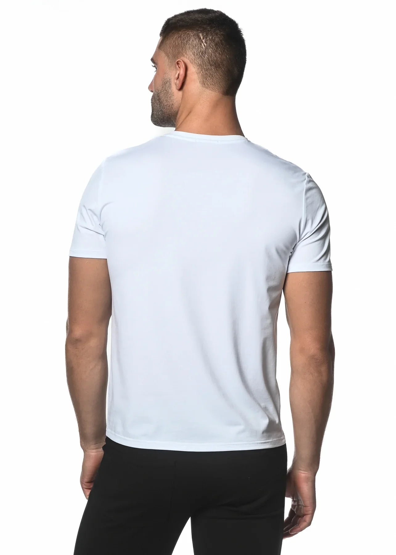 White short-sleeved crew neck t-shirt made with sorona fabric for comfortable everyday wear