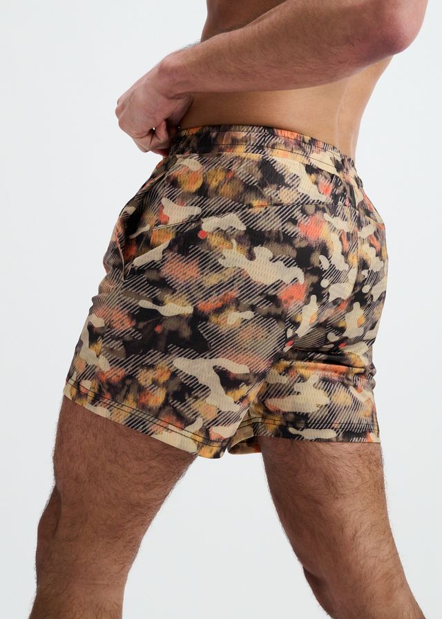 ST33LE Camo Printed Mesh Stretch Performance Shorts - Orange/Black
