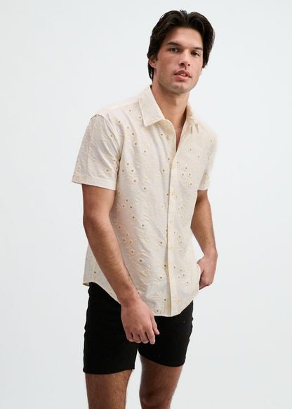 ST33LE Printed Eyelet Stretch S/S Shirt - Vanilla/White