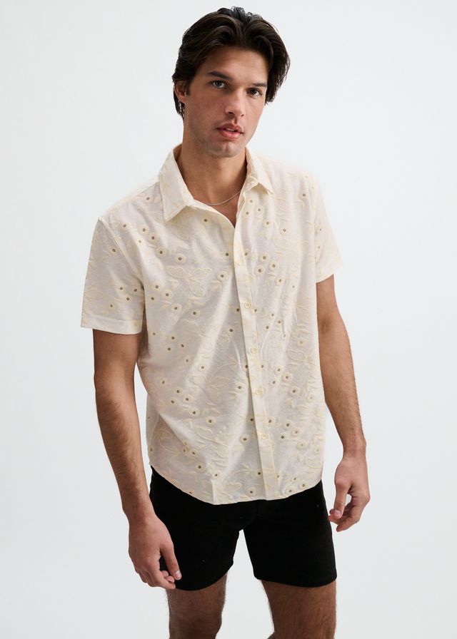 ST33LE Printed Eyelet Stretch S/S Shirt - Vanilla/White