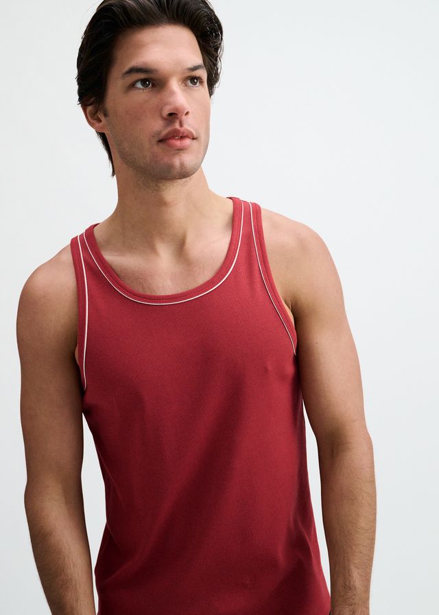 ST33LE Rib Stretch Ringer Tank W/ Piping Detail - Carmine/White