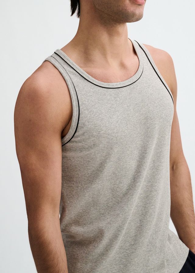 ST33LE Rib Stretch Ringer Tank W/ Piping Detail - Gunpowder/Black