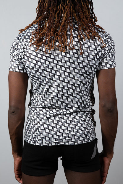 Black and white geometric patterned short-sleeve athletic shirt tile print tee for activewear use