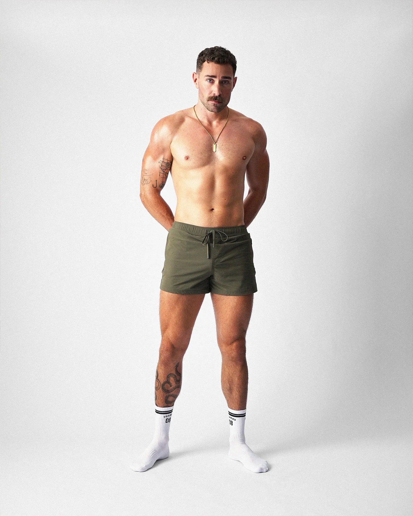 teamm8 Bolt 3" Short - Army