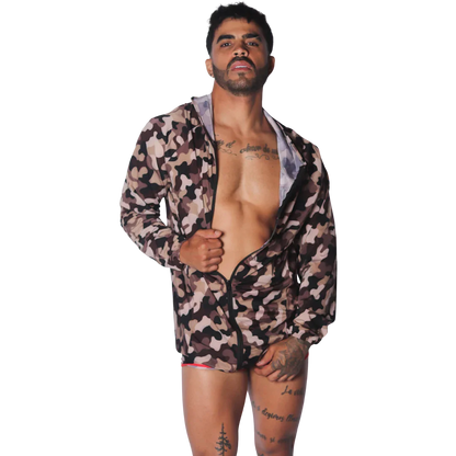 Gigo Trend hooded zip-up jacket in brown camo print with a lightweight, technical fabric finish.