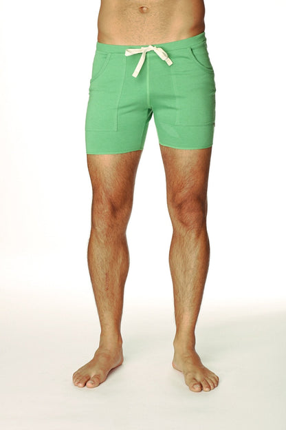 Transition yoga short bamboo green in mint with two front pockets and a cream tie made from bamboo fabric