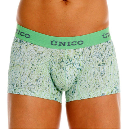 Light green and white patterned unico men’s boxer briefs with matching elastic waistband in color 43 green
