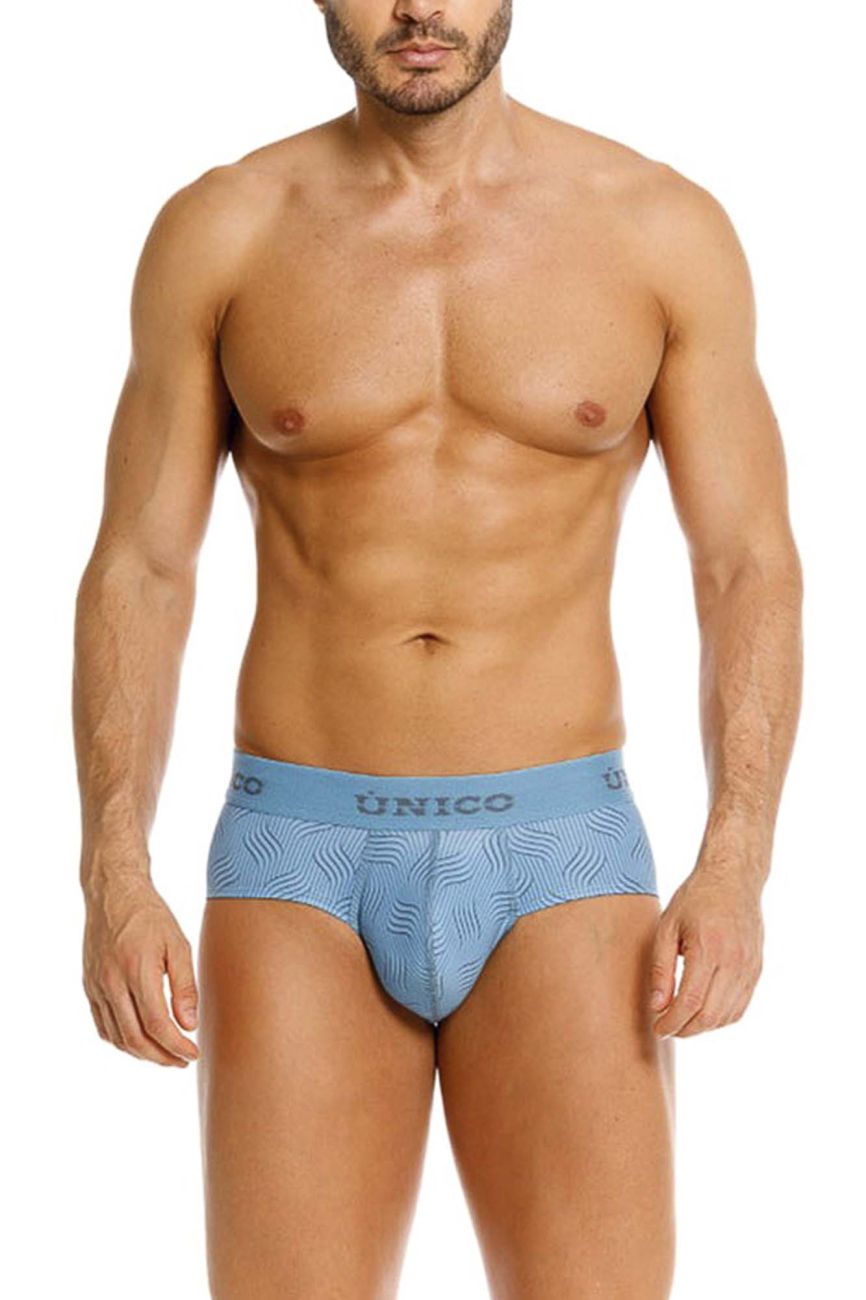 Light blue Unico 26020101111 Lenoso briefs with subtle wave pattern and matching waistband for comfortable wear