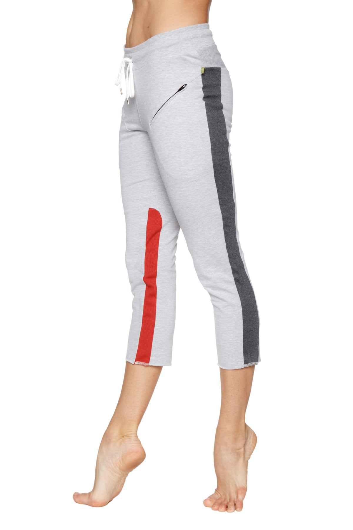 Women’s 4/5 length zipper pocket capri yoga pant in grey charcoal and red with drawstring waistband