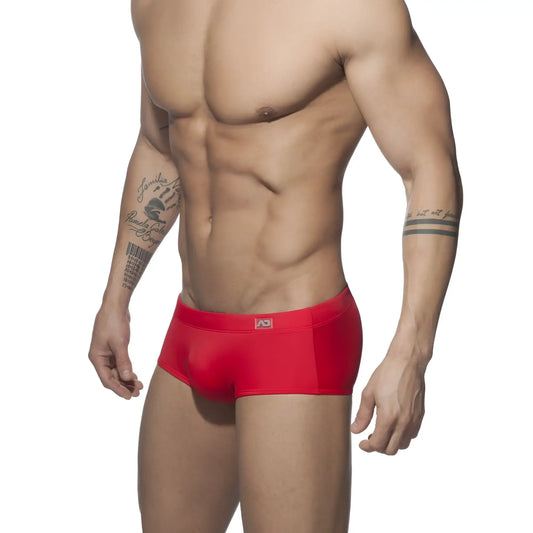 Red men’s briefs ad basic sunga with a small logo on the waistband in a smooth fabric design