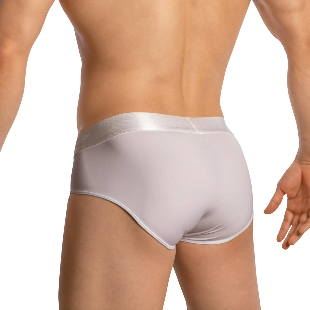 White briefs Agacio AGJ041 with a satin-like waistband in a smooth white fabric for comfortable wear
